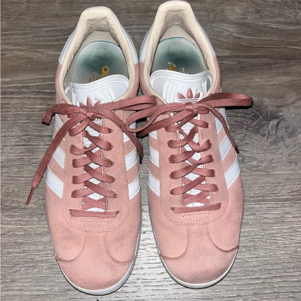 Women’s Adidas Gazelle Sneakers